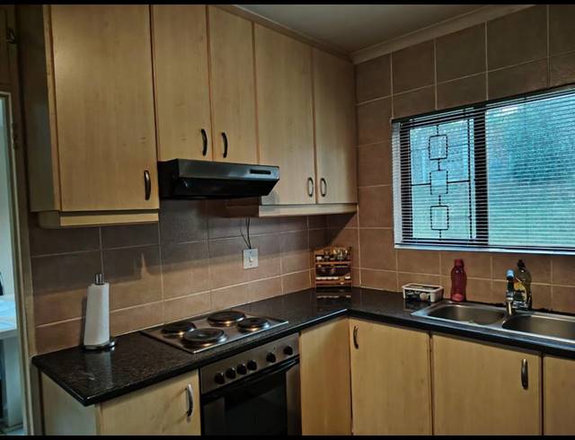 3 BEDROOM HOUSE FOR SALE IN HILLARY